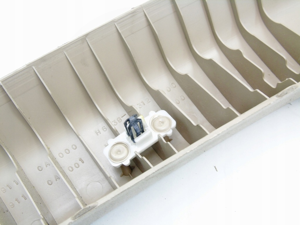 CAPAC STILPI CARCASA DREAPTA FATA NISSAN MURANO I Z50 3.5 4X4 2003-2007 Product image