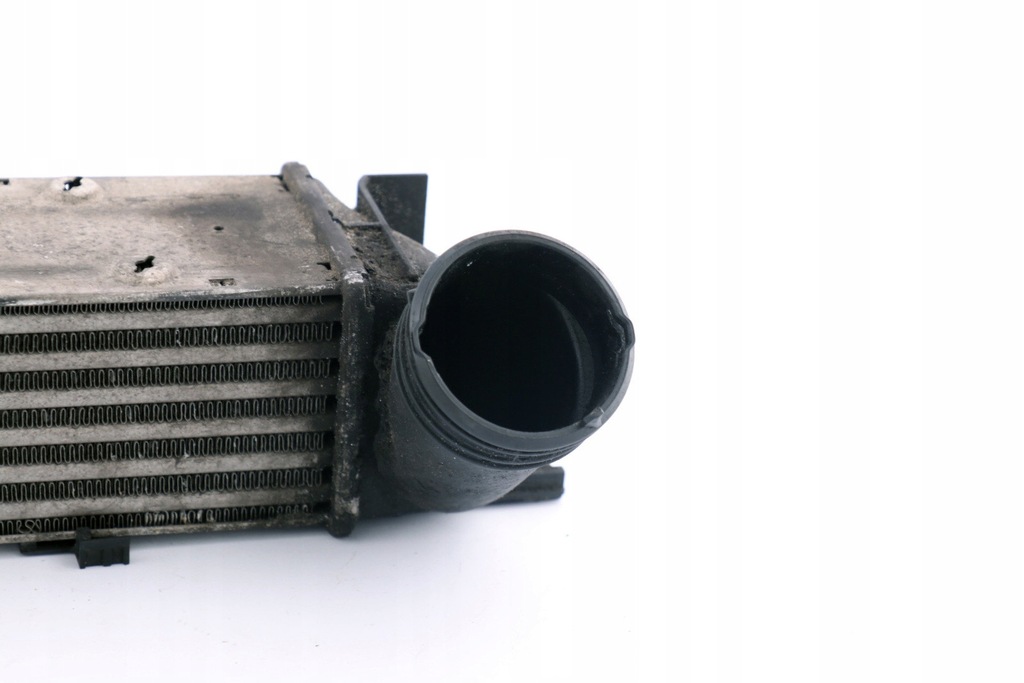 BMW E90 325d 330d M57N2 Intercooler Radiator de aer 7800680 Product image