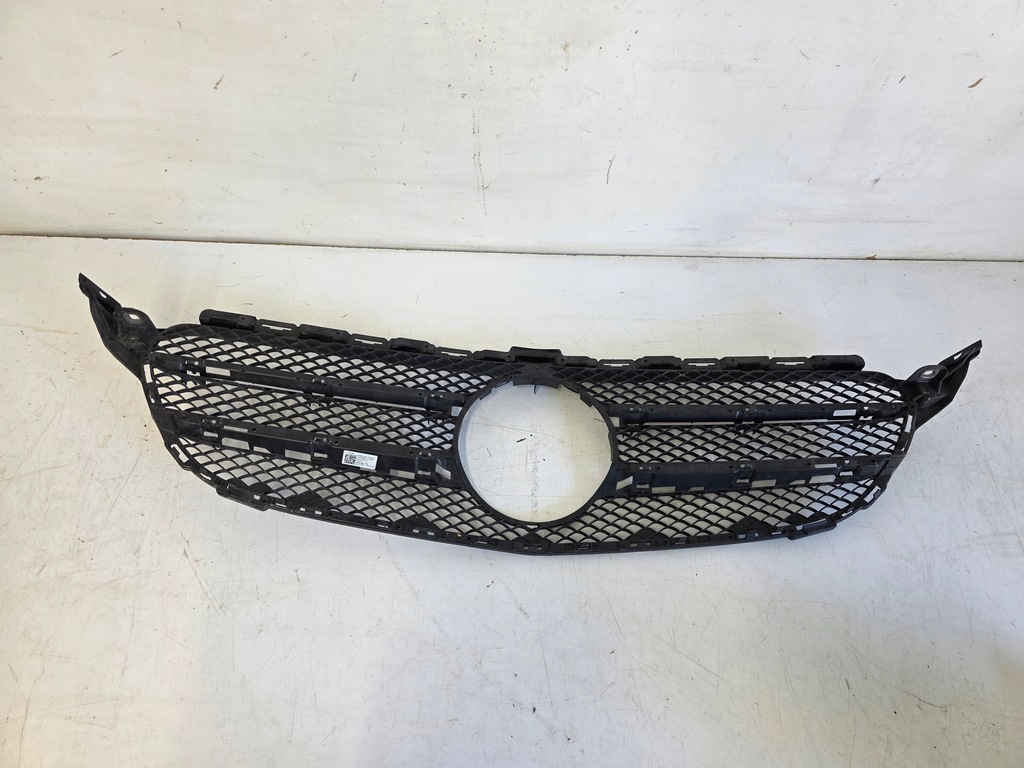 Grill Dummy Bumper Mercedes C Clasa W205 A2058801704 Product image