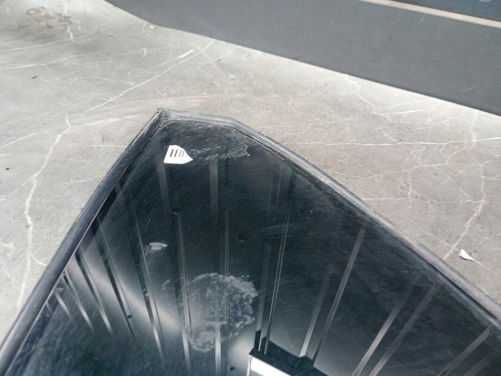 Sticla stângă Lexus RX II 03-09R Product image