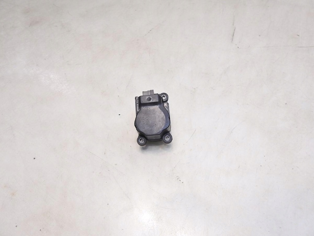 MOTOR INCALZIRE RENAULT LATITUDE EAD256 U4927002 Product image