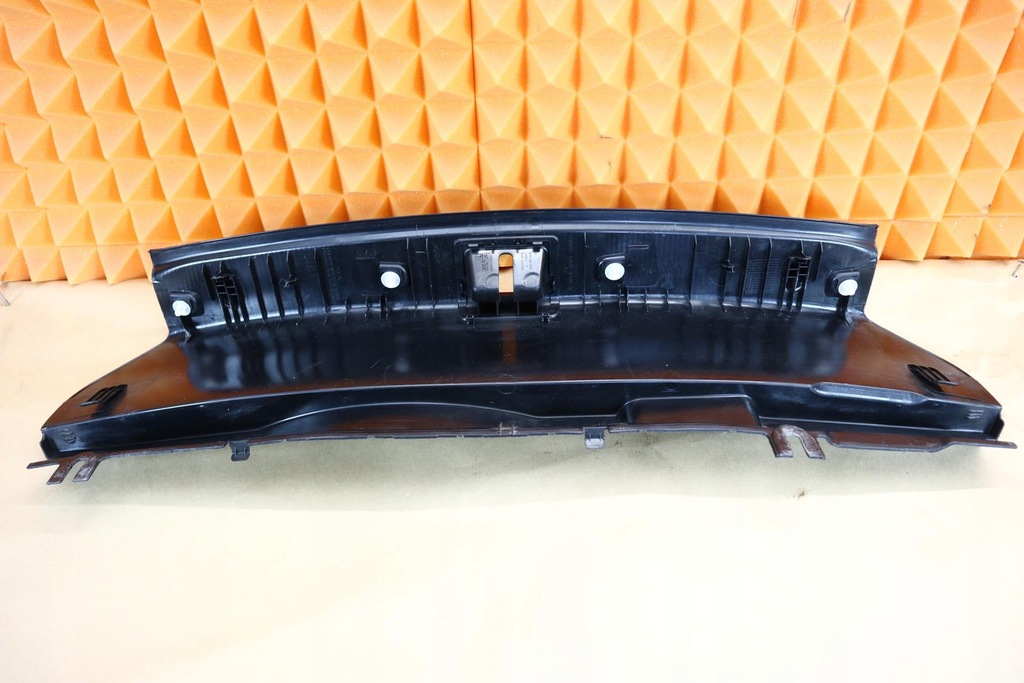 CAPAC CUREA SPATE MERCEDES W204 2046900825 Product image
