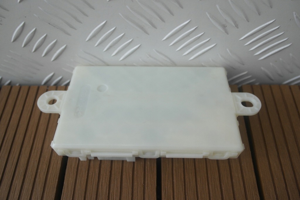 MERCEDES CLA W117 13-19 MODUL CONTROLLER FĂRĂ CHEIE A2129008729 OE Product image