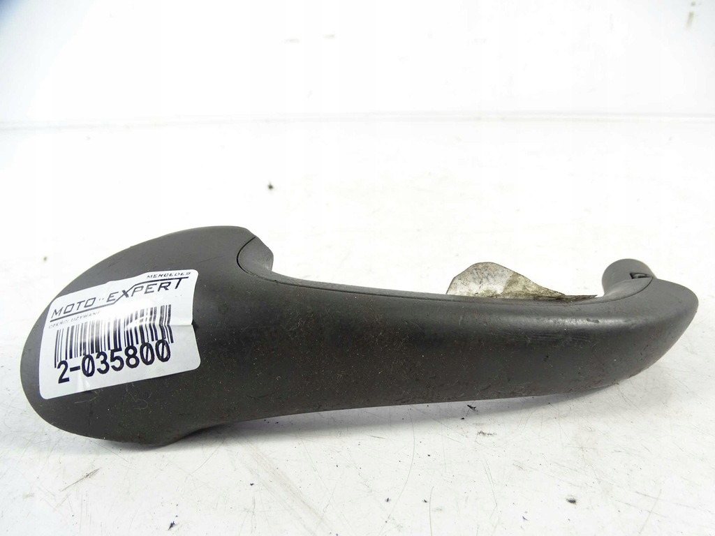 Mercedes Clasa C W203 MÂNER TAPIERIU PORTI, FATA DREAPTA A2038101651 Product image