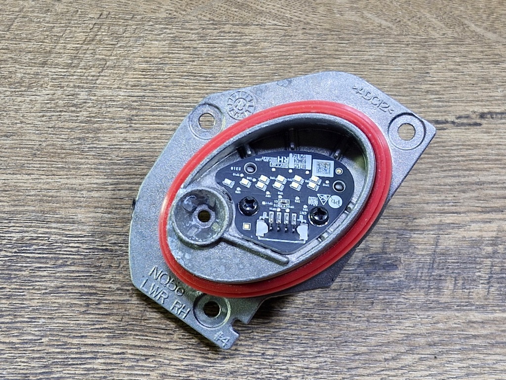 KIA SPORTAGE V 5 LAMPE CONVERTOR HEDGEHOG R292151060 Product image