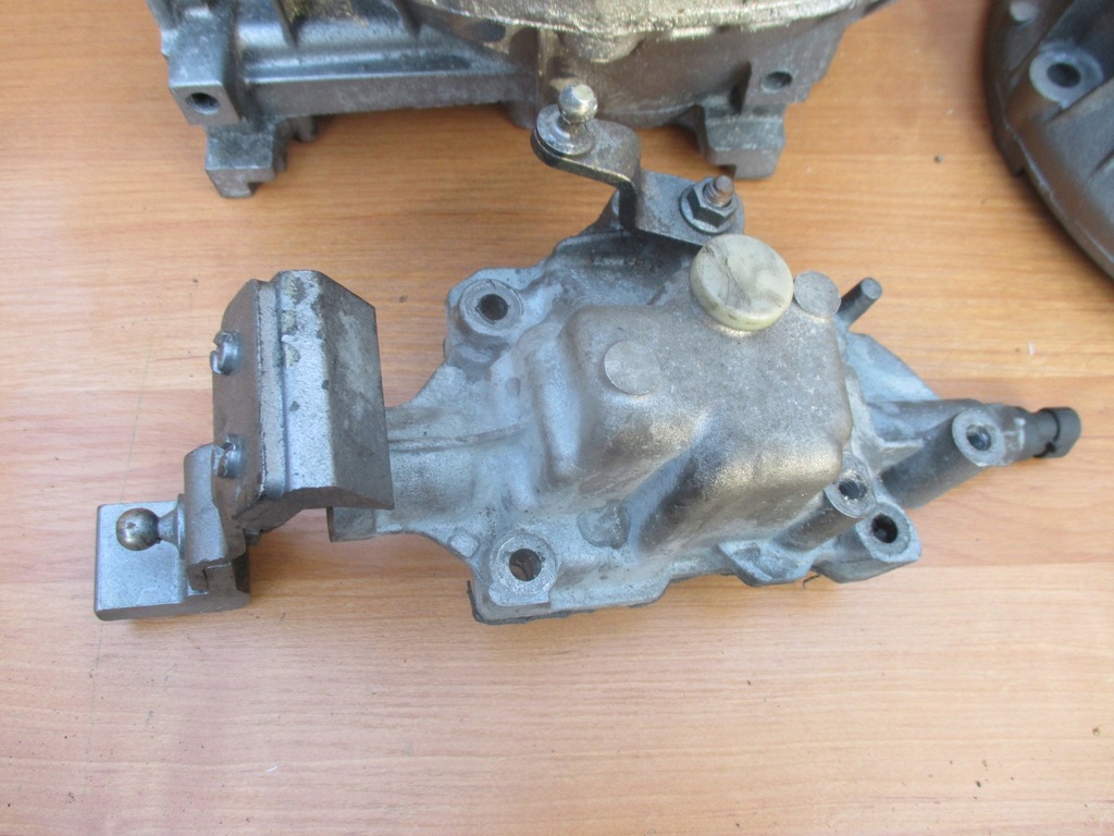 FIAT ALFA LANCIA 1.2 1.4 CUTIE DE VITERE BUSCĂ CARCASA FAȚĂ Carcase OK Product image