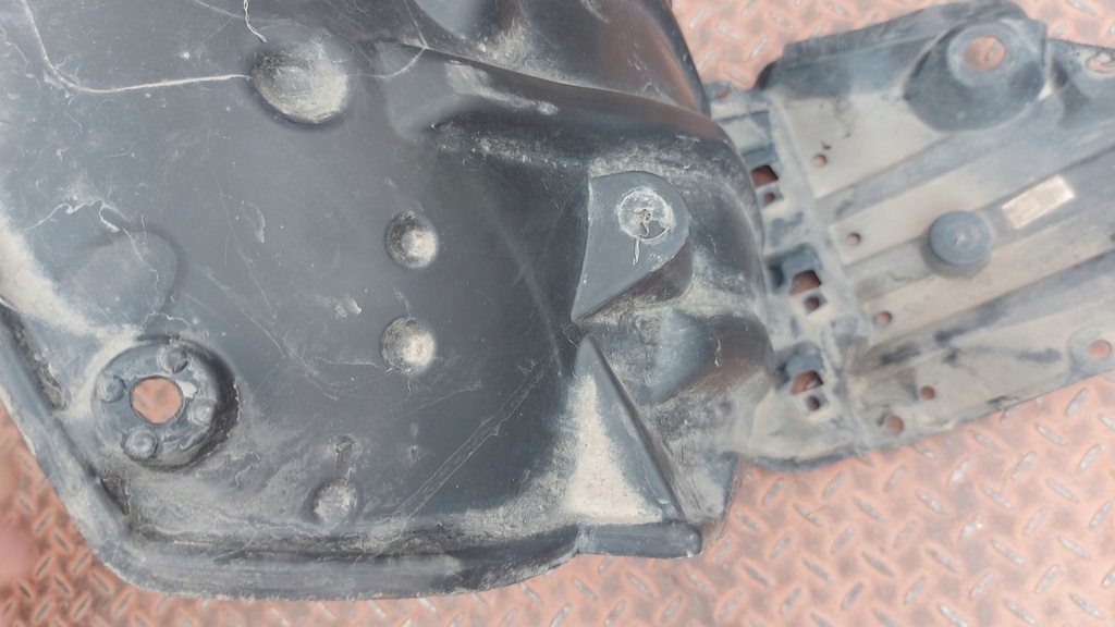 PASAJ ROATA STÂNGA FATA TOYOTA COROLLA E21 19- SEDAN Product image
