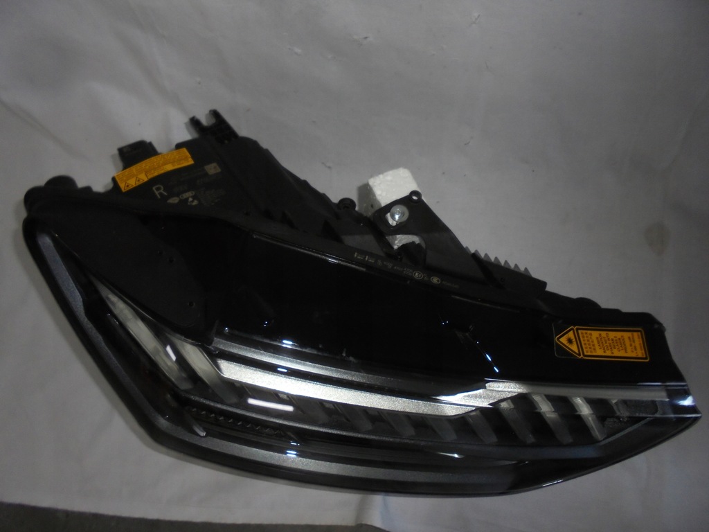 AUDI RS6 RS7 4K8 LAMPI FATA LASER 4K8941085C 4K8941086C Product image