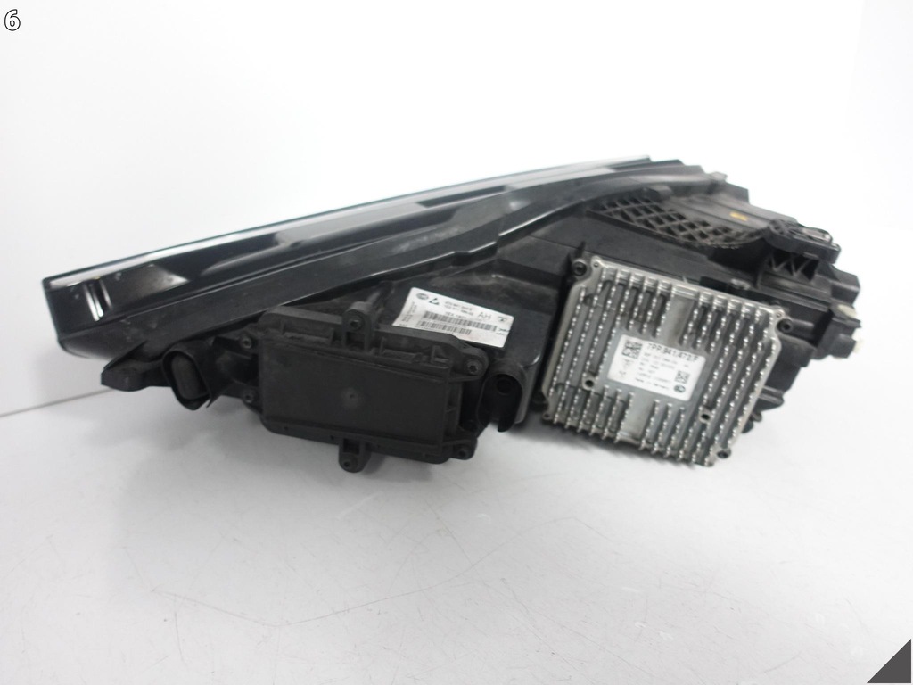 LAMPĂ FATA DREAPTA LAMBORGHINI HURACAN 4T0 FULL LED EUROPA + MODUL Product image