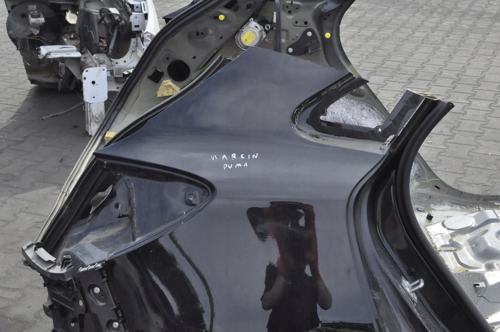FORD PUMA II MK2 CUREA SPATE ÎNTREGĂ SPATE CU BAIE CUREA STÂNGA DREAPTA Product image