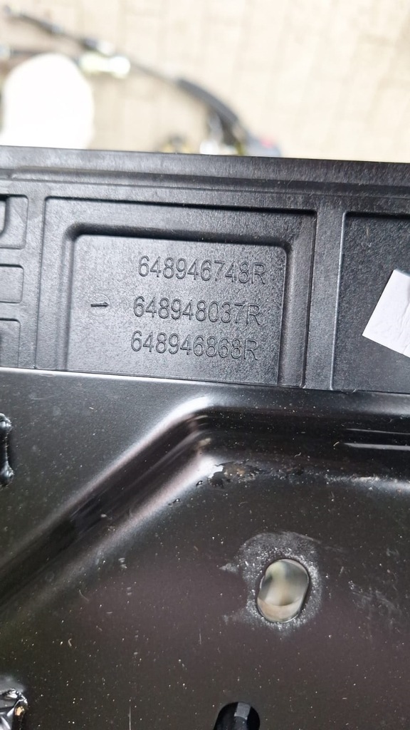 Carcasă de bază a bateriei Dacia Sandero III 648946748R Product image