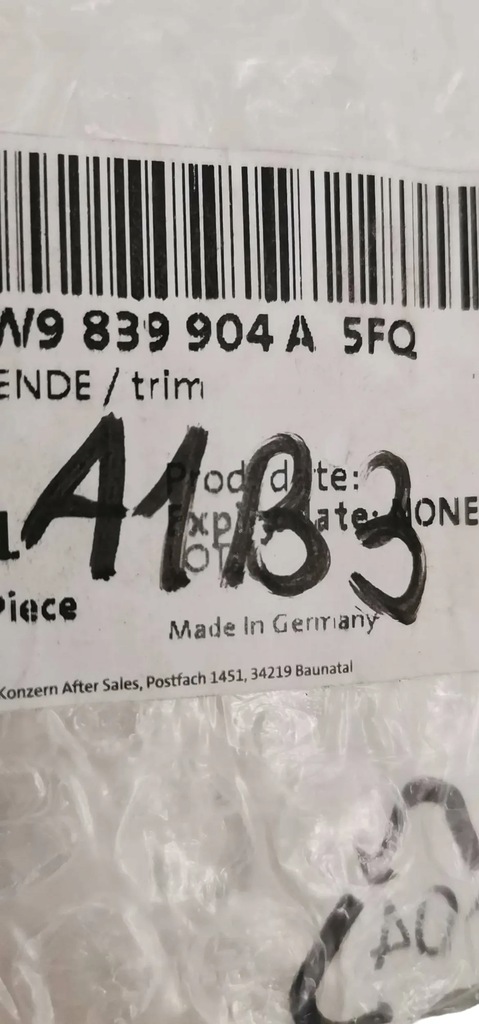 AUDI A4 B9 8W9 15-19 CAPAC UȘĂ SPATE DREAPTA 8W9839904A Product image