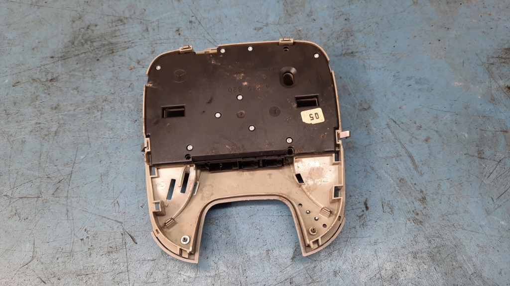 ILUMINAT CABINA A2158200601 MERCEDES W220 00R Product image