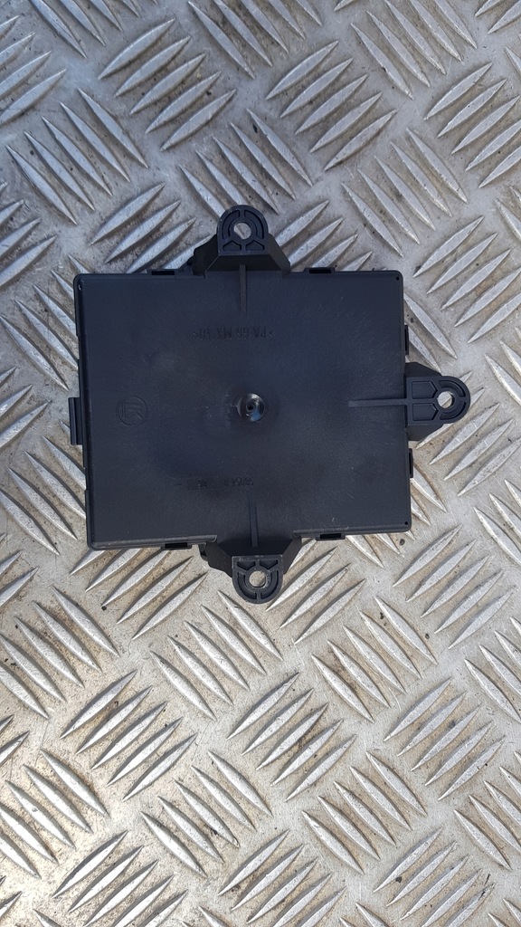CONTROLLER DE COMPUTER MERCEDES CLASA B W245 STÂNGA SPATE A1698208526 Product image