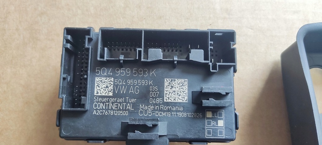 Modul usi fata dreapta AUDI A1 5Q4959593K Product image