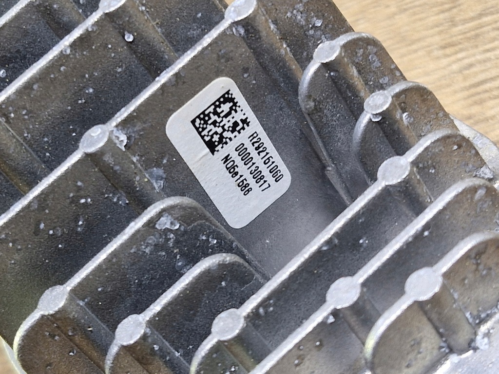 KIA SPORTAGE V 5 LAMPE CONVERTOR HEDGEHOG R292151060 Product image
