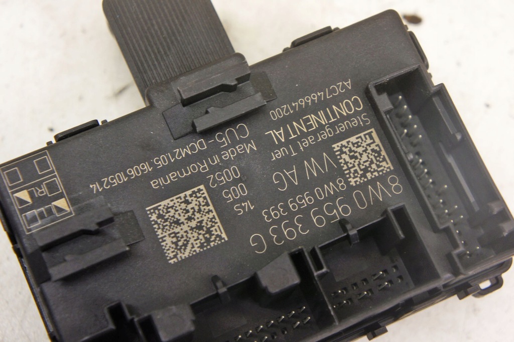 KT018 Audi A4 B9 Modul usi fata stanga 8W0959393G Product image