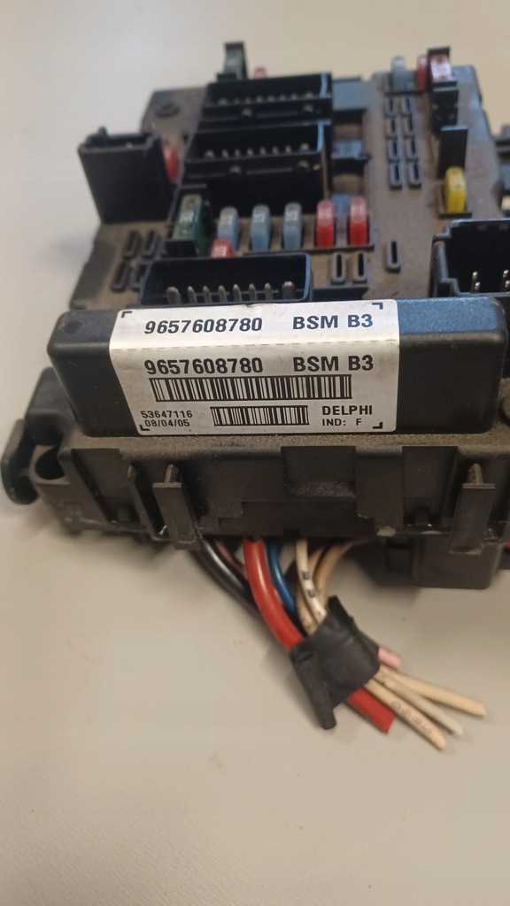 Peugeot Fuse Box 206 9657608780 Product image