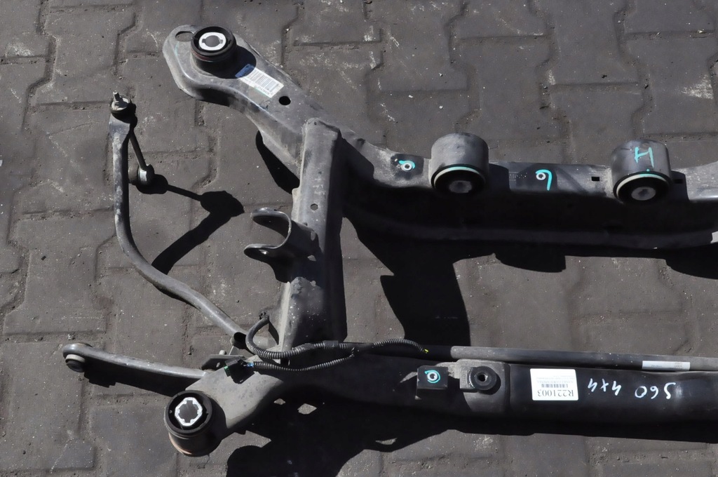 VOLVO S60 II 2.0 T5 AWD ȘA SUSPENSIE SPATE GRAND SPATE 31476426 Product image