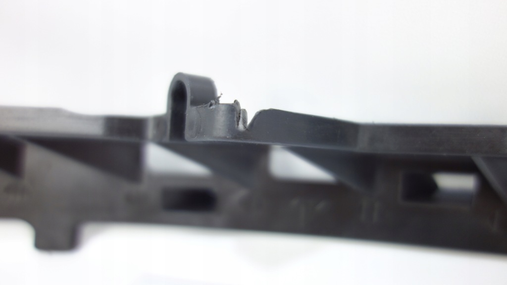 SUPORT LAMPĂ DREAPTA VOLKSWAGEN SHARAN II 10-15 1305553008 Product image