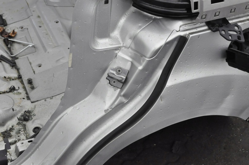 FORD B-MAX CUREA SPATE APARATOR BAI SPATE STÂNGA DREAPTA Product image