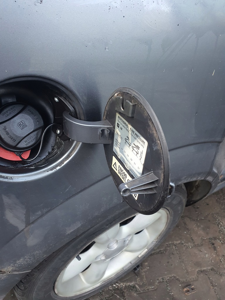 CLAPETA DE UMPLEARE CARBURANT OPEL ZAFIRA B 13188947 Z155 Product image