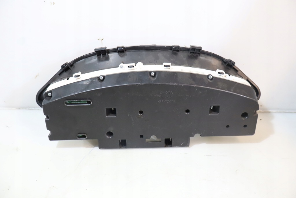 CEASURI CU DISPLAY TOYOTA YARIS II LIFT 1.3 Product image
