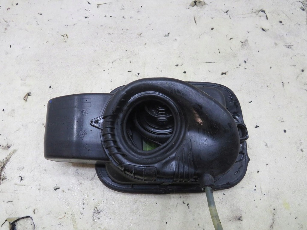 Clapa de umplere LQ5X OCTAVIA III 3 5E0809702B Product image