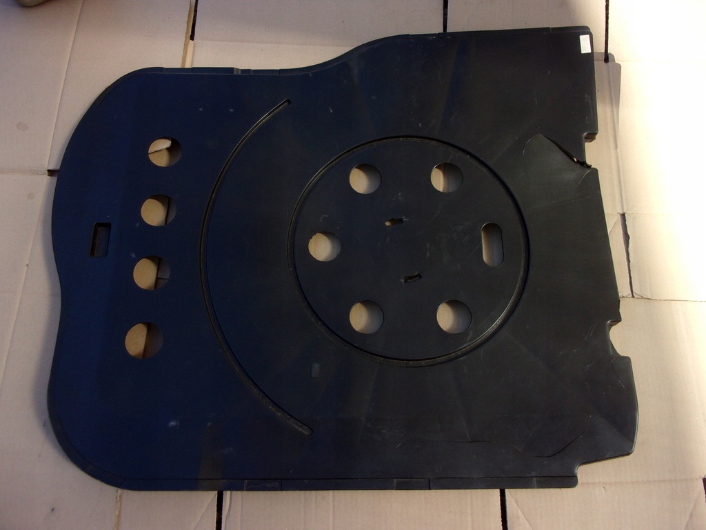CAPAC PORGAI POTEA SEDAN MAZDA 323S BA Product image