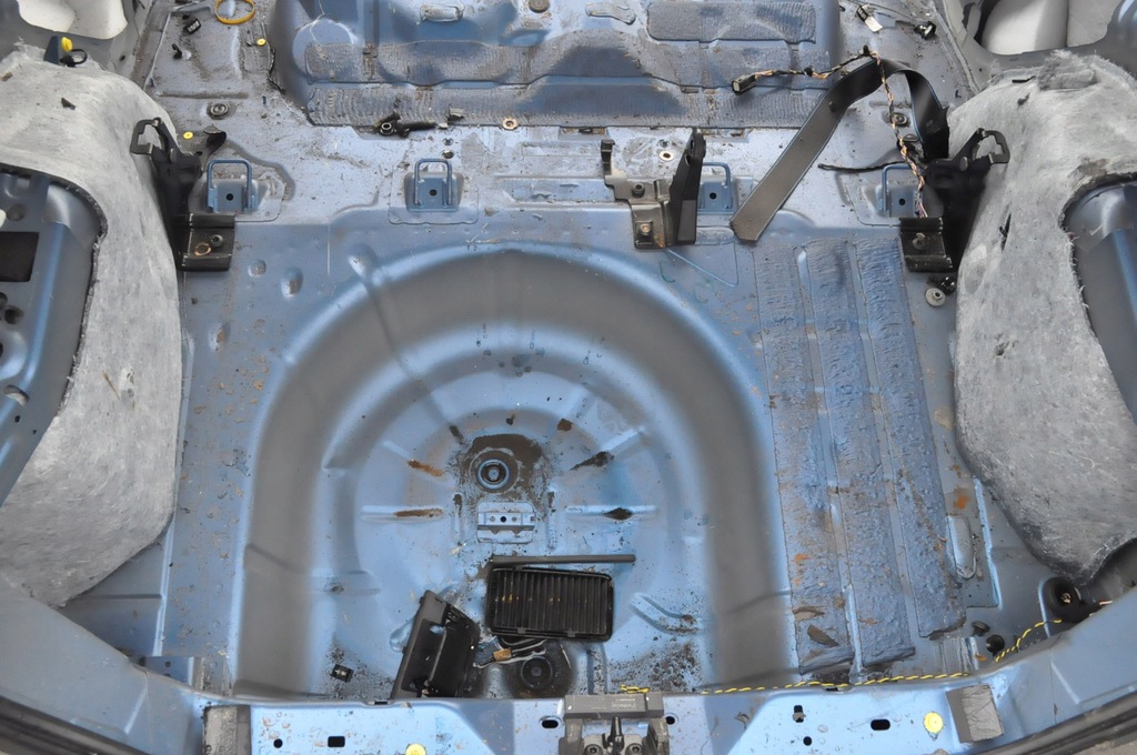 FORD FIESTA MK8 3D SFER STÂNGA DREAPTA SPATE TOATA CUREA DE BAI Product image