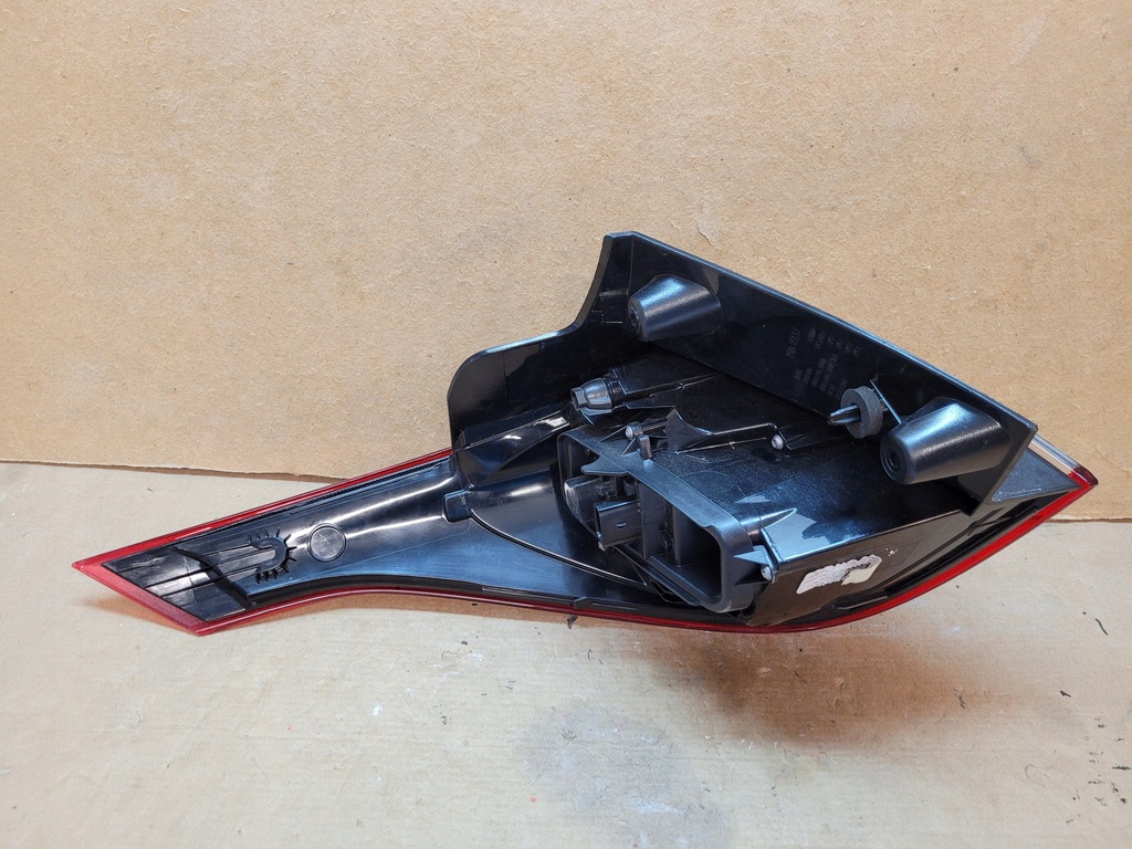 Lampa spate dreapta spate Opel Crossland X 17- Product image