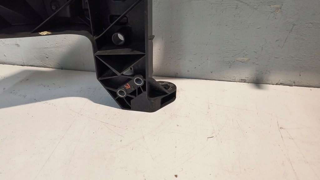 Armarea centurii din față Mercedes Sprinter W907 Product image
