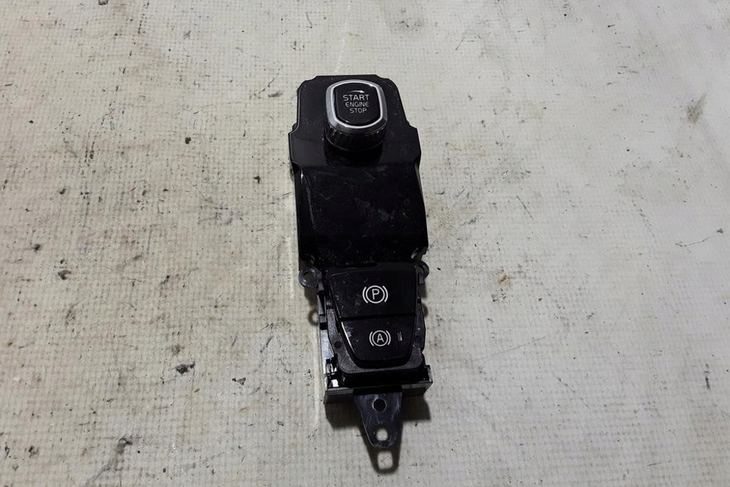 Start/Stop Volvo XC60 II (246) 31481452 2,0L benzină 2021 buton Product image