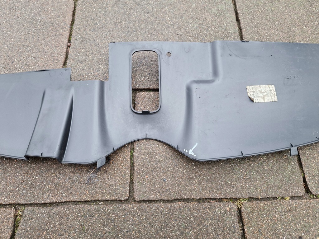 Citroen C4 Picasso II Coperta superioară a centurii din față 9676038577   2013 Product image