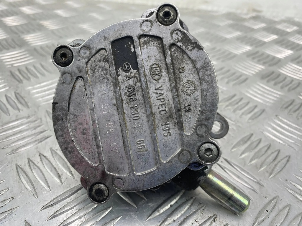 POMPA VACUUM MERCEDES C220 CDI W203 2.2 CDI A6462300065 Product image