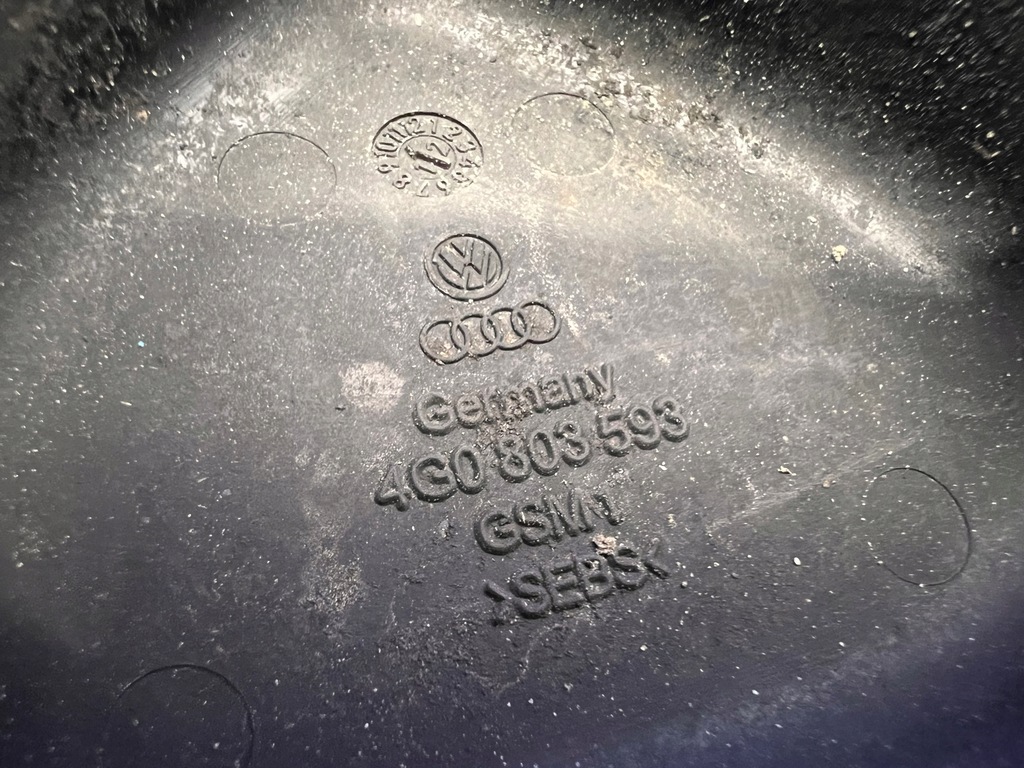 AUDI A6 C7 4G BUP CAPAC CAROSERIE 4G0803593 Product image