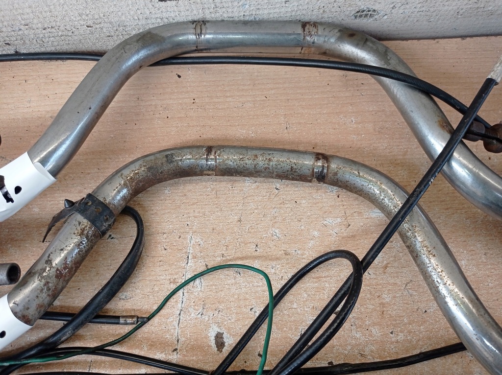 WSK - Păsări - Lelek - volan cu mânere de ușă - 4 bucăți (1,2,3,4) Product image