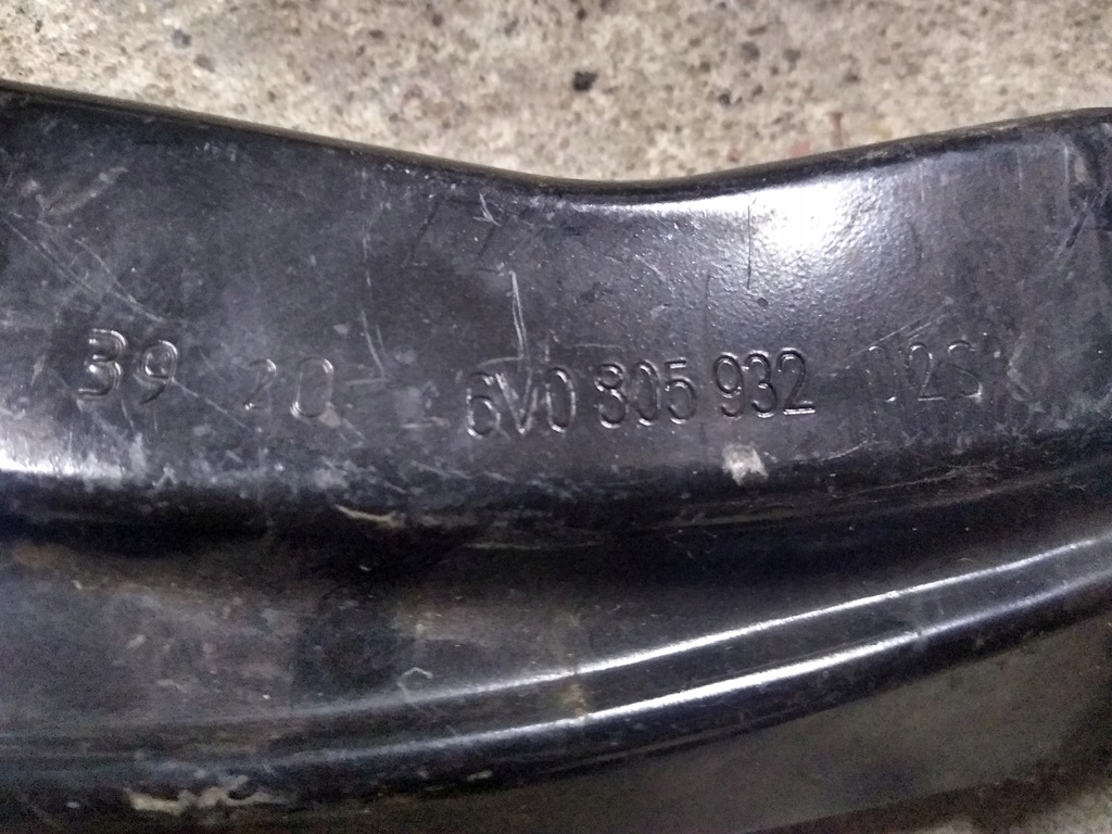 Skoda Fabia III Fixarea centurii lampă din dreapta 6V0805932 Product image