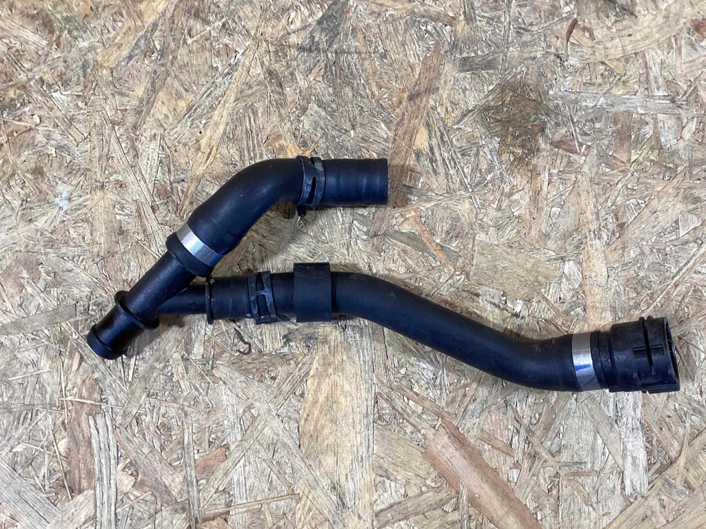 TUBA FURTUN APA DE RĂCIRE ​​Porsche Macan 95b121049q Product image