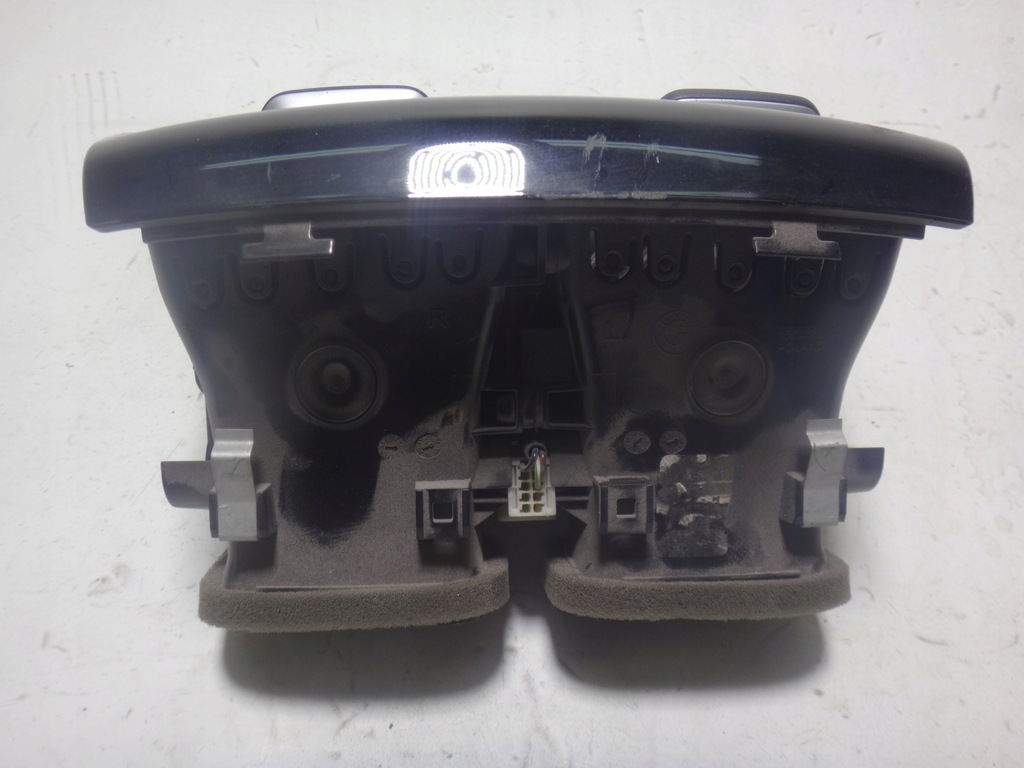 PRISE AER SPATE PENTRU BMW G30 G31 Product image