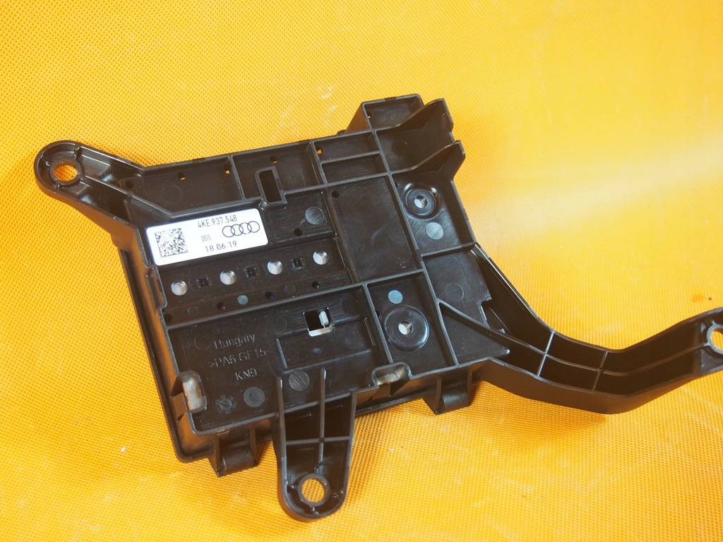Distribuitor de curent Audi E-Tron 4ke837548 27KM Product image