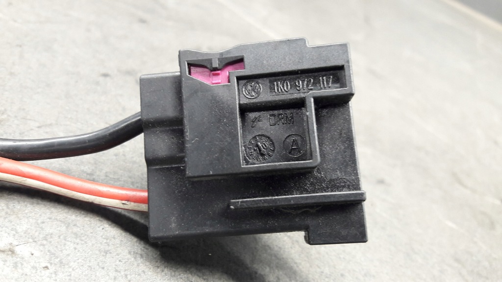 1K0972117A Flat Contact Locuință Volkswagen Audi Product image