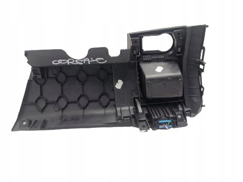 OPEL CORSA E CAPAC DEPOZITARE PLACI CONSOLA ȘOFER 13471360 Product image