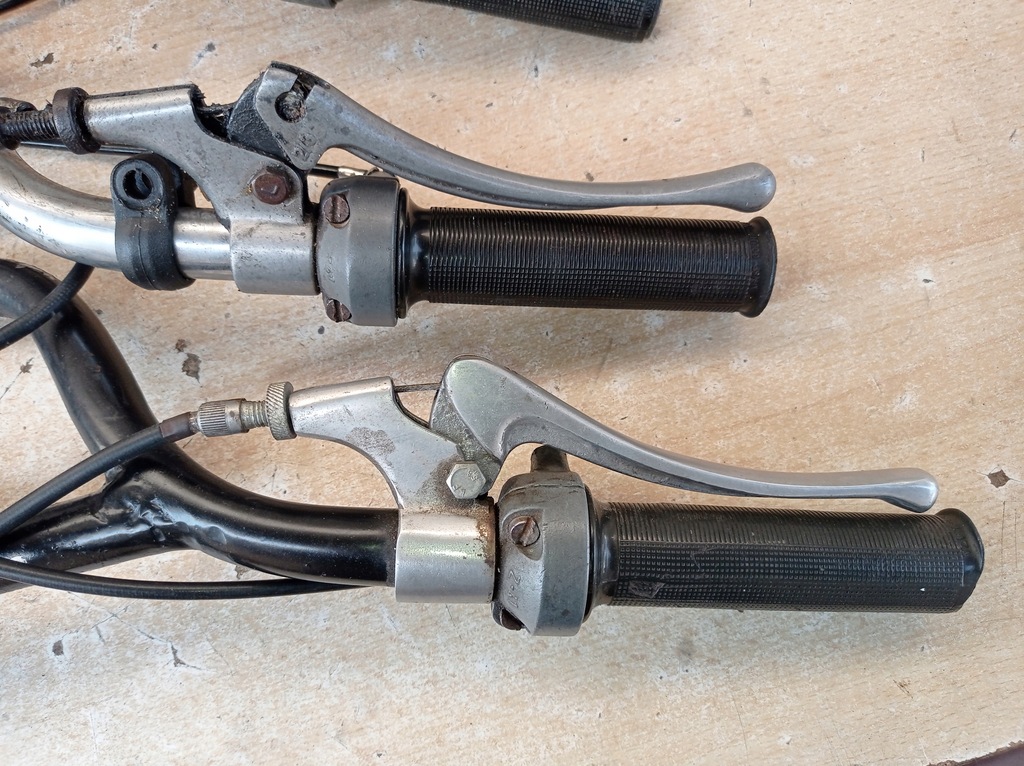 WSK - Păsări - Lelek - volan cu mânere de ușă - 4 bucăți (1,2,3,4) Product image