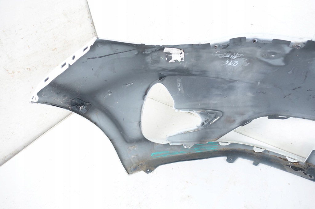 Renault Zoe II Lift 2019- Front Bumper Front 620223129R Product image
