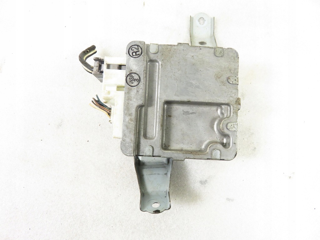 POWER CONTROLLER TOYOTA YARIS VERSO 896500D030 Product image