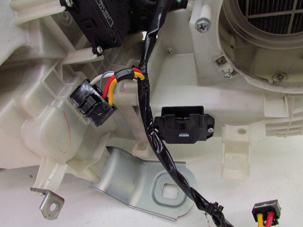 LEXUS RX II INCALZITOR DE AER EUROPA COMPLETA 03-08 Product image