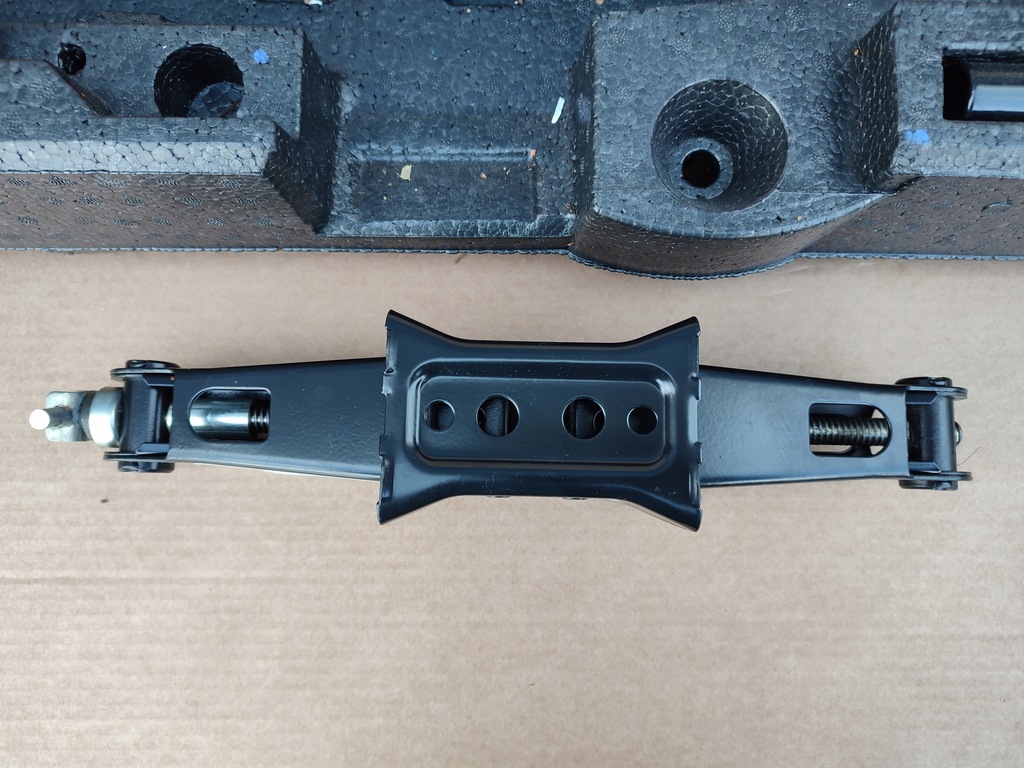 Set reparatie cric roata insert RENAULT LAGUNA III COMBI ORIGINAL Product image