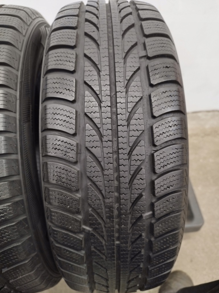 PERECHEA 185/65R15 HANKOOK ICEBEAR W440 Product image