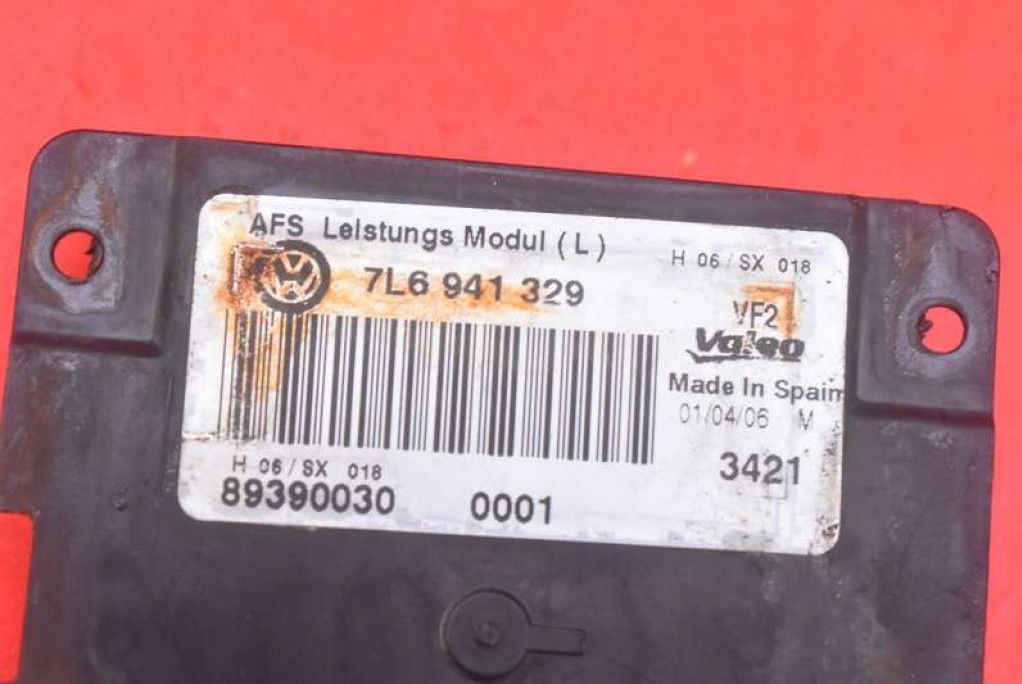 MODUL DE DIRECȚIE XENON STÂNGA 7L6941329 VW PASSAT B6 05-10 Product image